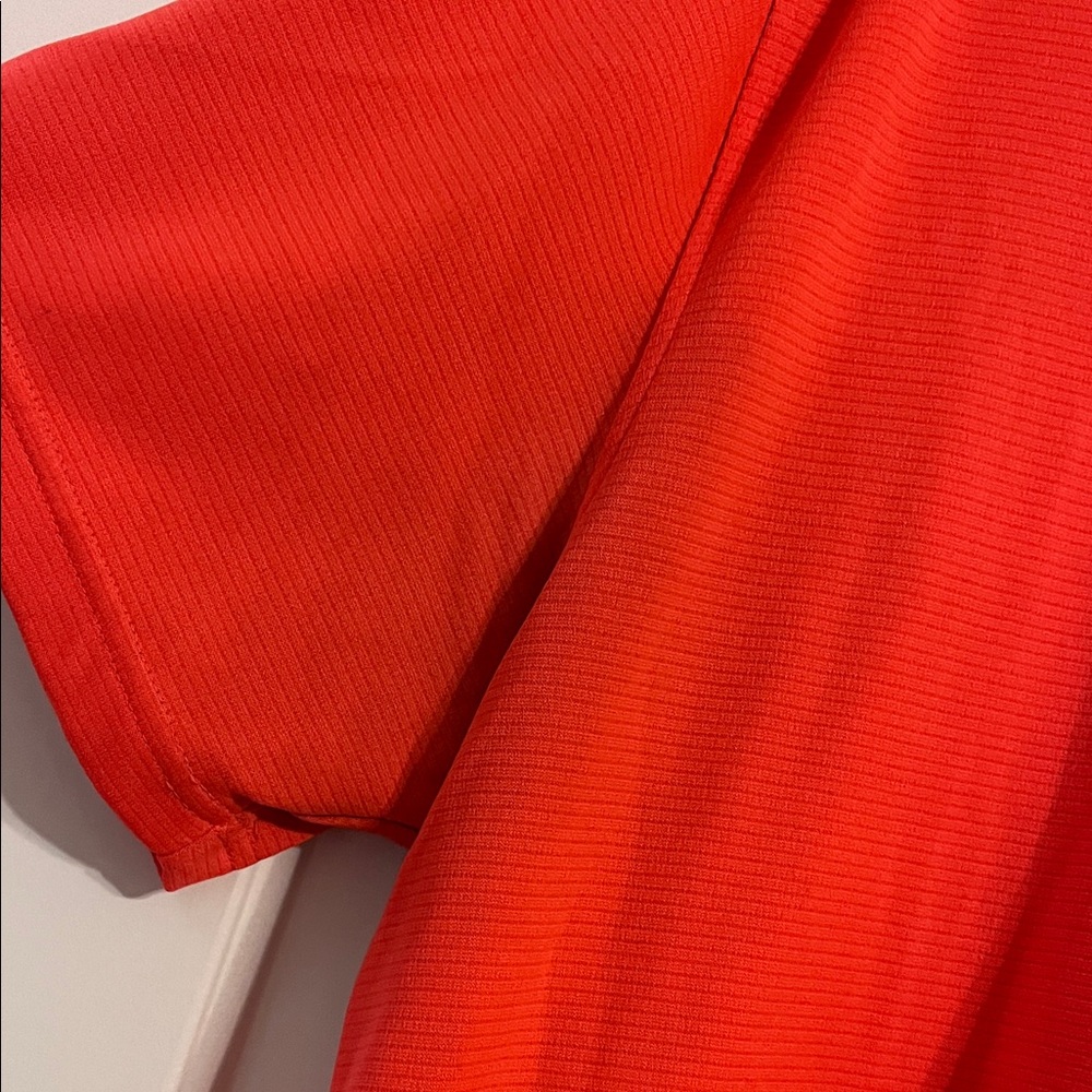 Under Armour Men's Bright Red Polo Shirt - Picture 3 of 8